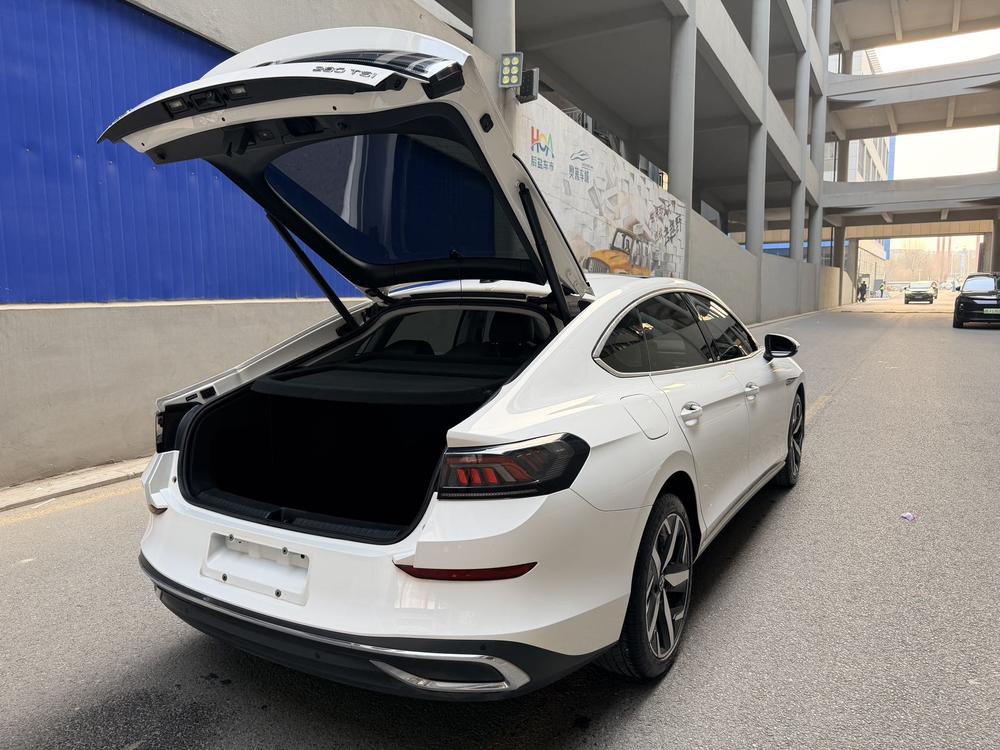 Volkswagen Lamando