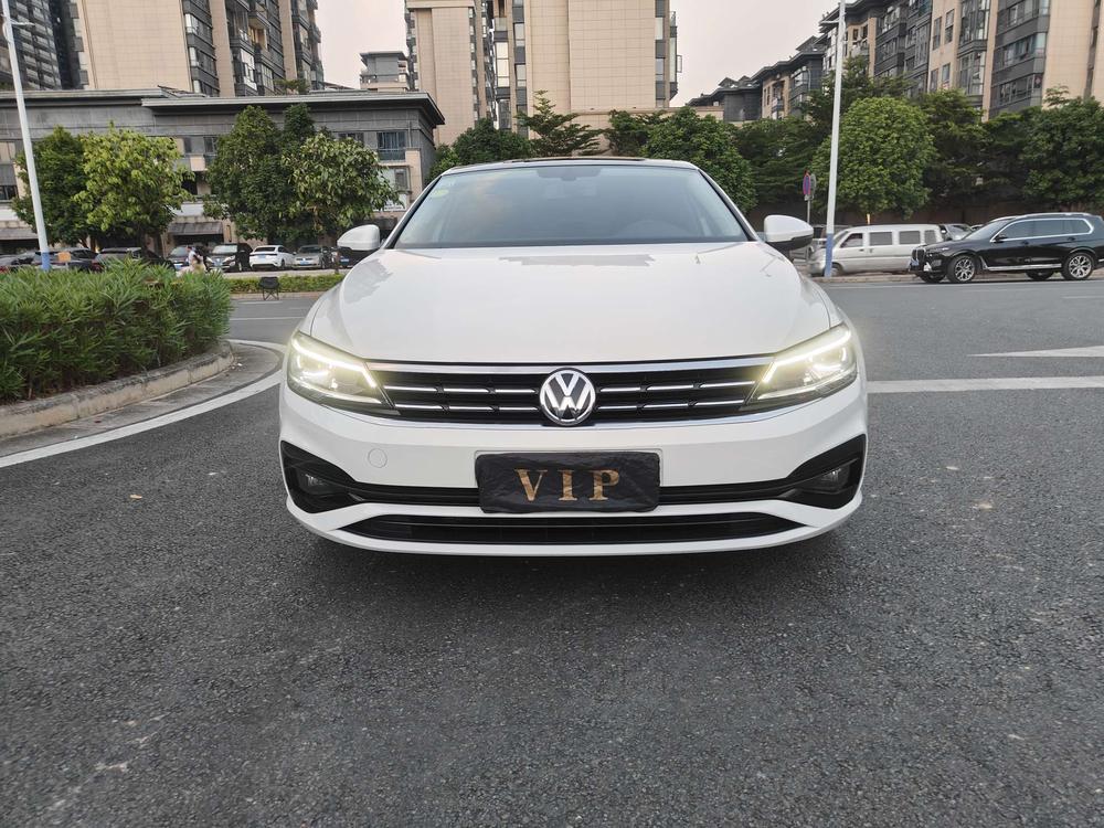 Volkswagen Lamando