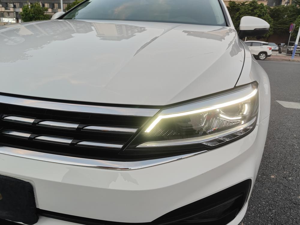 Volkswagen Lamando
