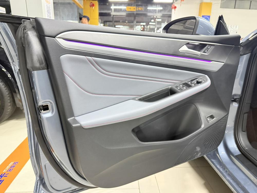 Volkswagen Lamando