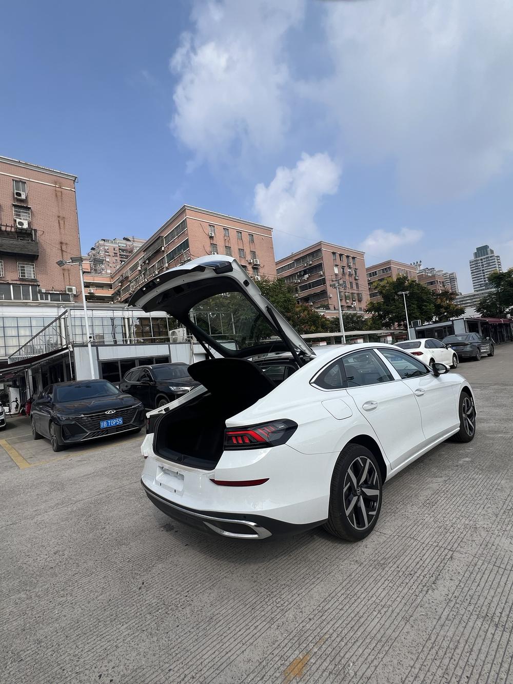 Volkswagen Lamando