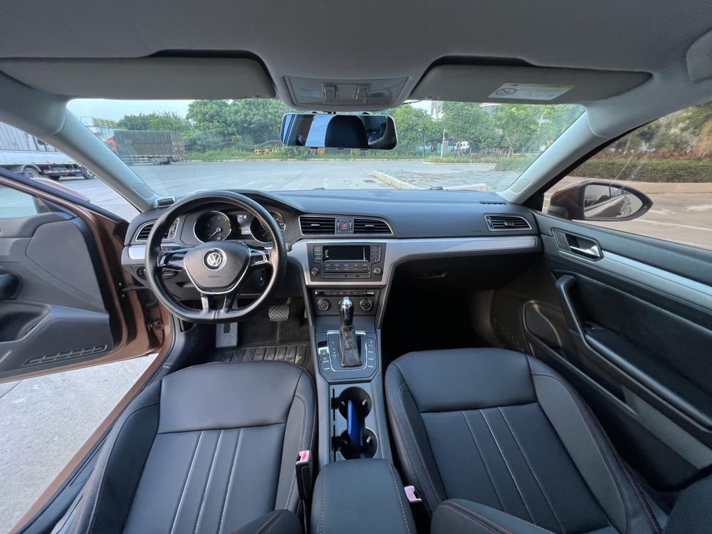 Volkswagen Lamando