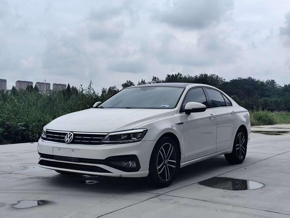 Volkswagen Lamando