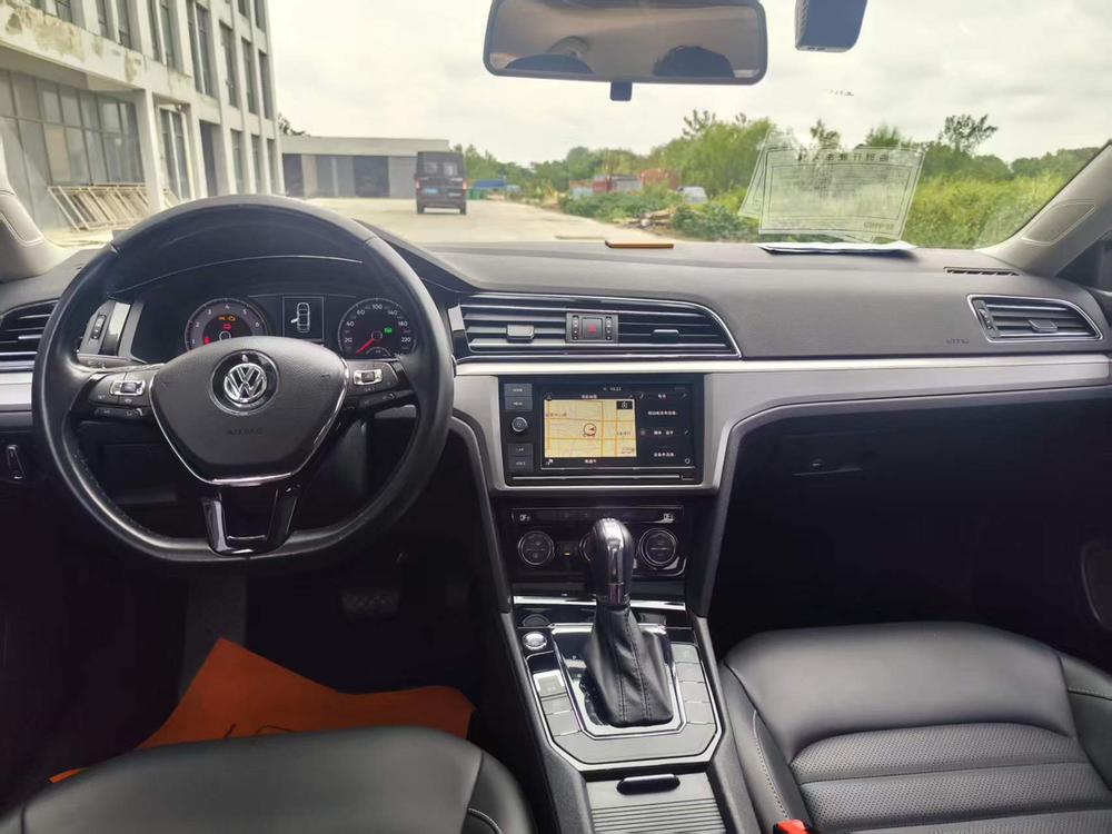 Volkswagen Lamando
