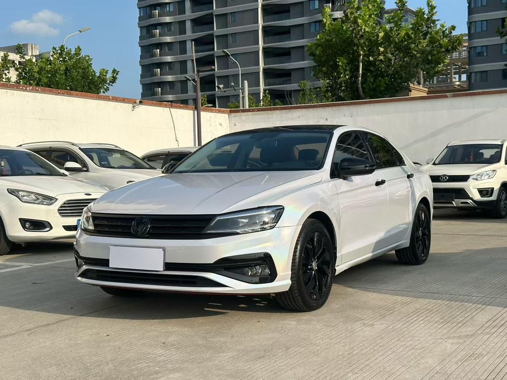 Volkswagen Lamando