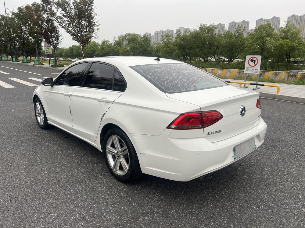 Volkswagen Lamando