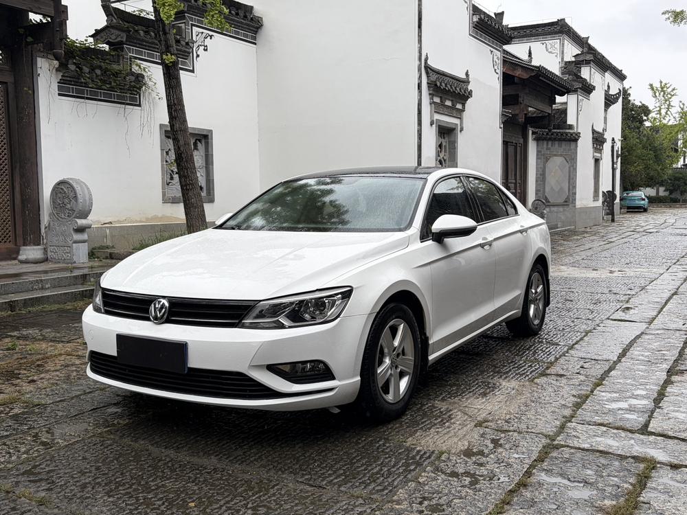 Volkswagen Lamando