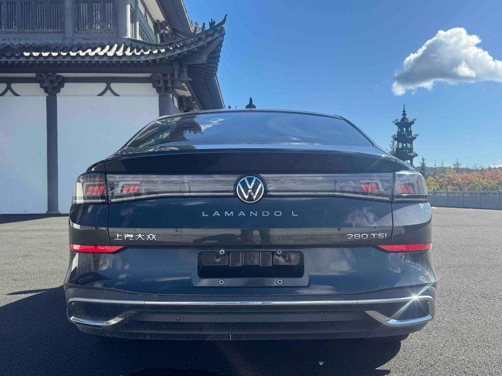 Volkswagen Lamando