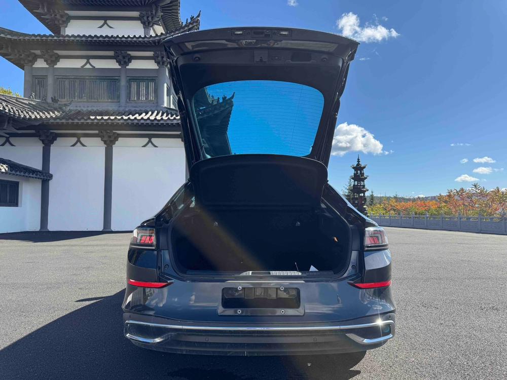 Volkswagen Lamando