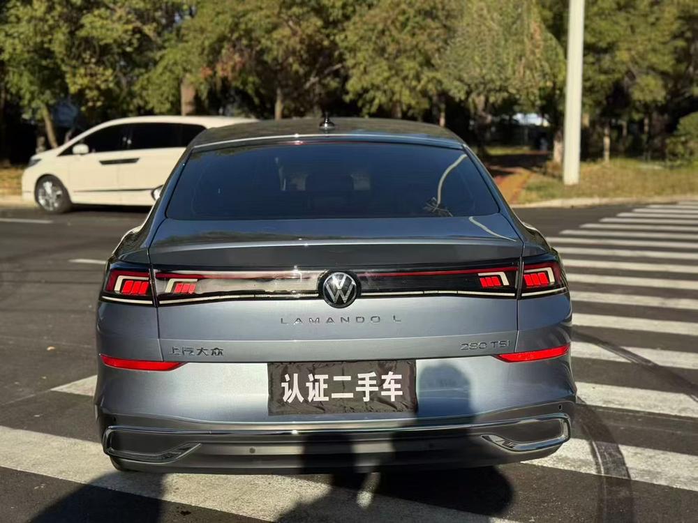 Volkswagen Lamando
