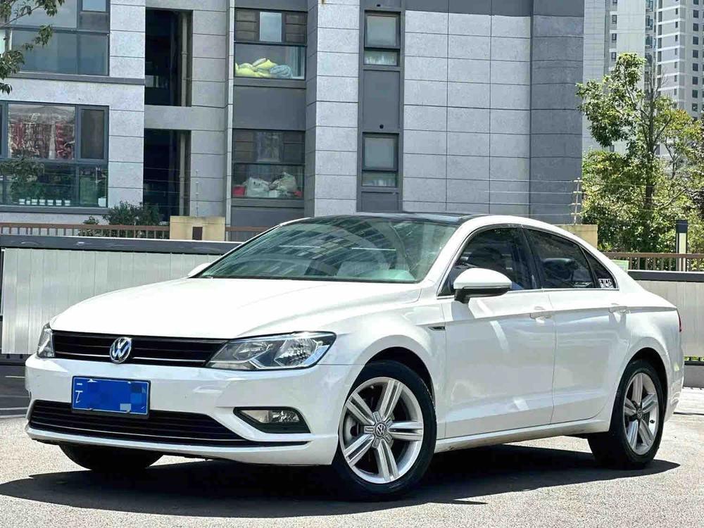 Volkswagen Lamando