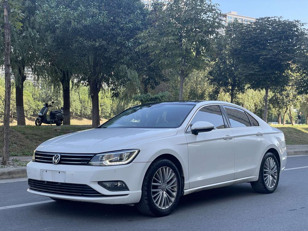 Volkswagen Lamando