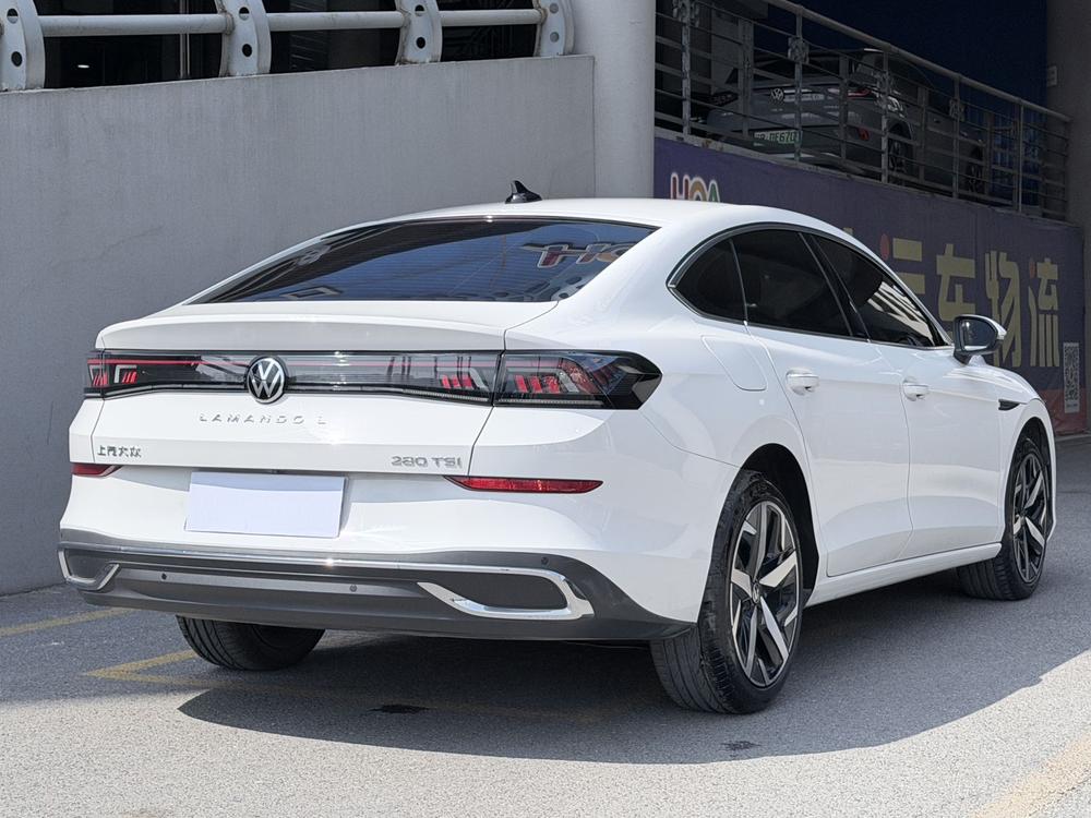 Volkswagen Lamando