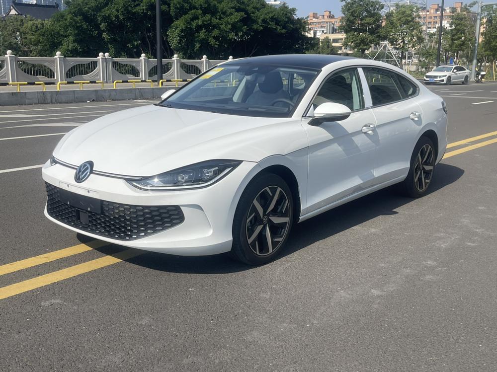 Volkswagen Lamando