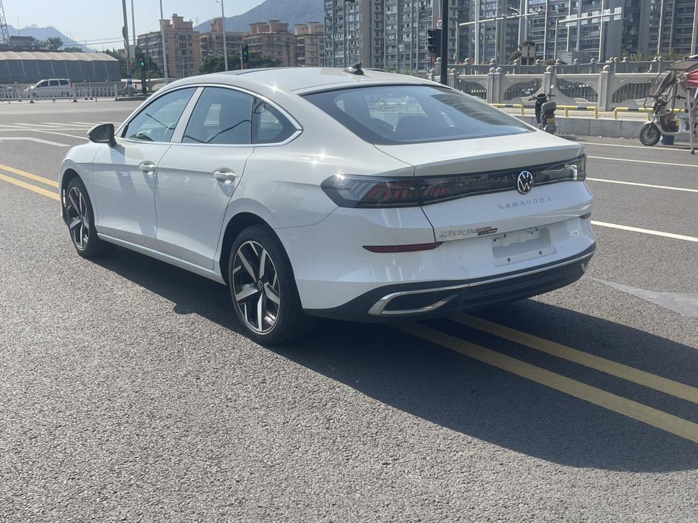 Volkswagen Lamando