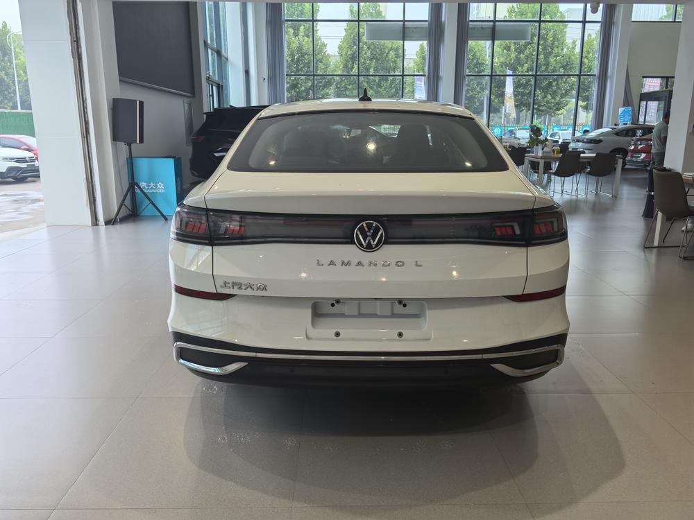 Volkswagen Lamando