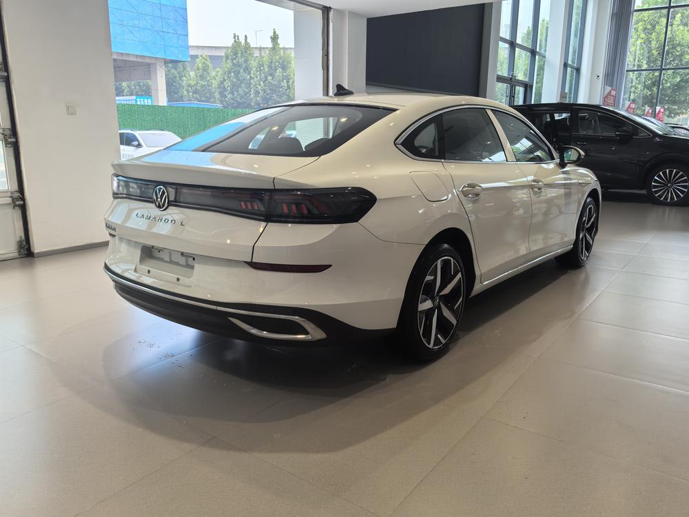 Volkswagen Lamando