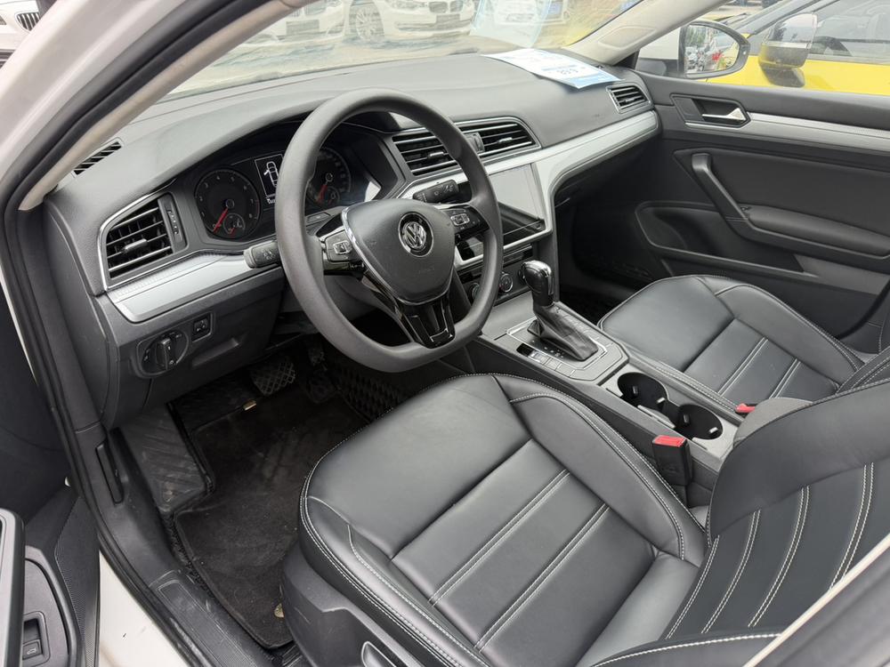 Volkswagen Lamando