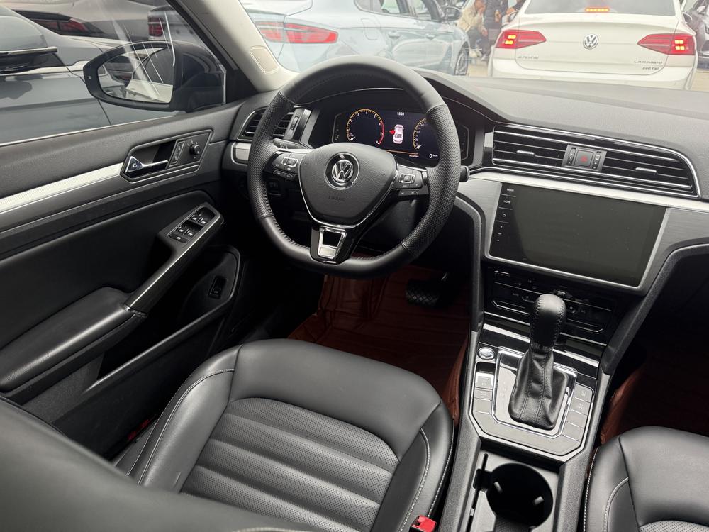 Volkswagen Lamando