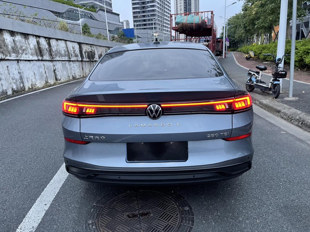 Volkswagen Lamando