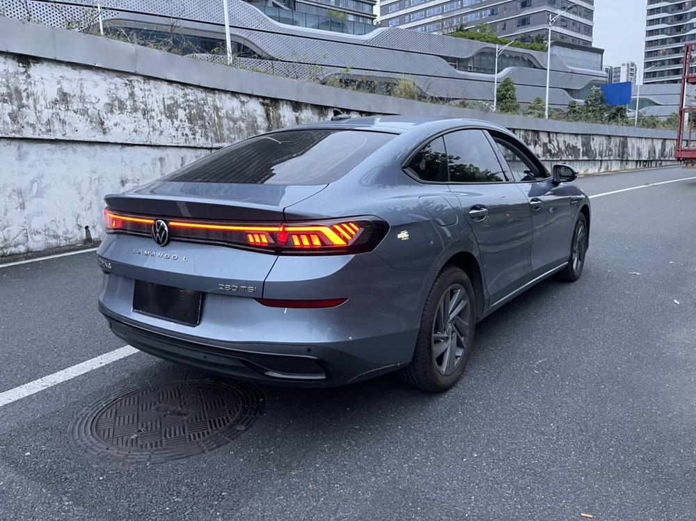 Volkswagen Lamando