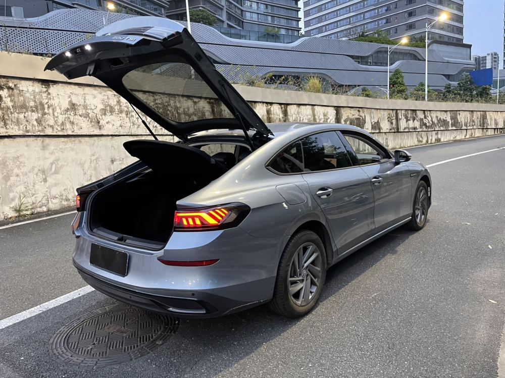 Volkswagen Lamando