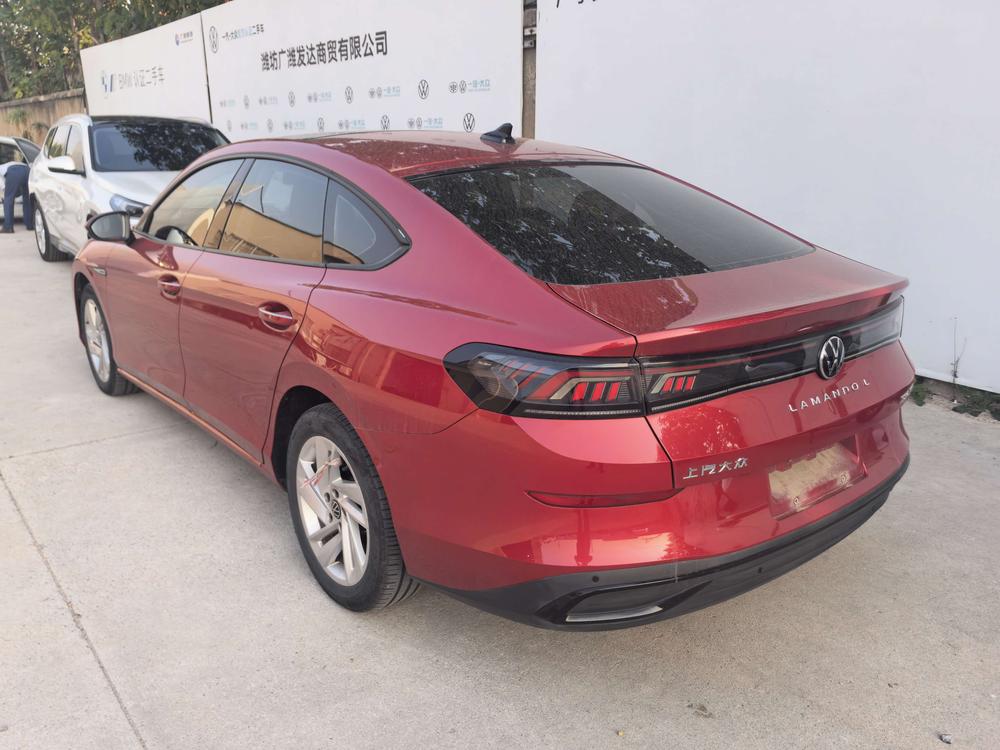 Volkswagen Lamando