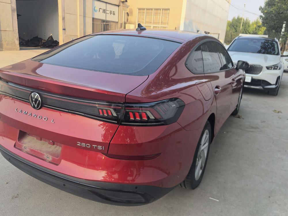 Volkswagen Lamando