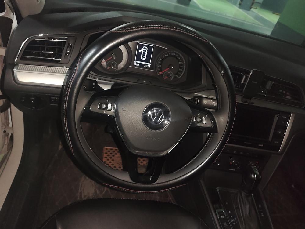 Volkswagen Lamando