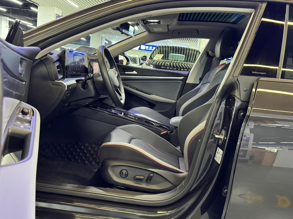 Volkswagen Lamando