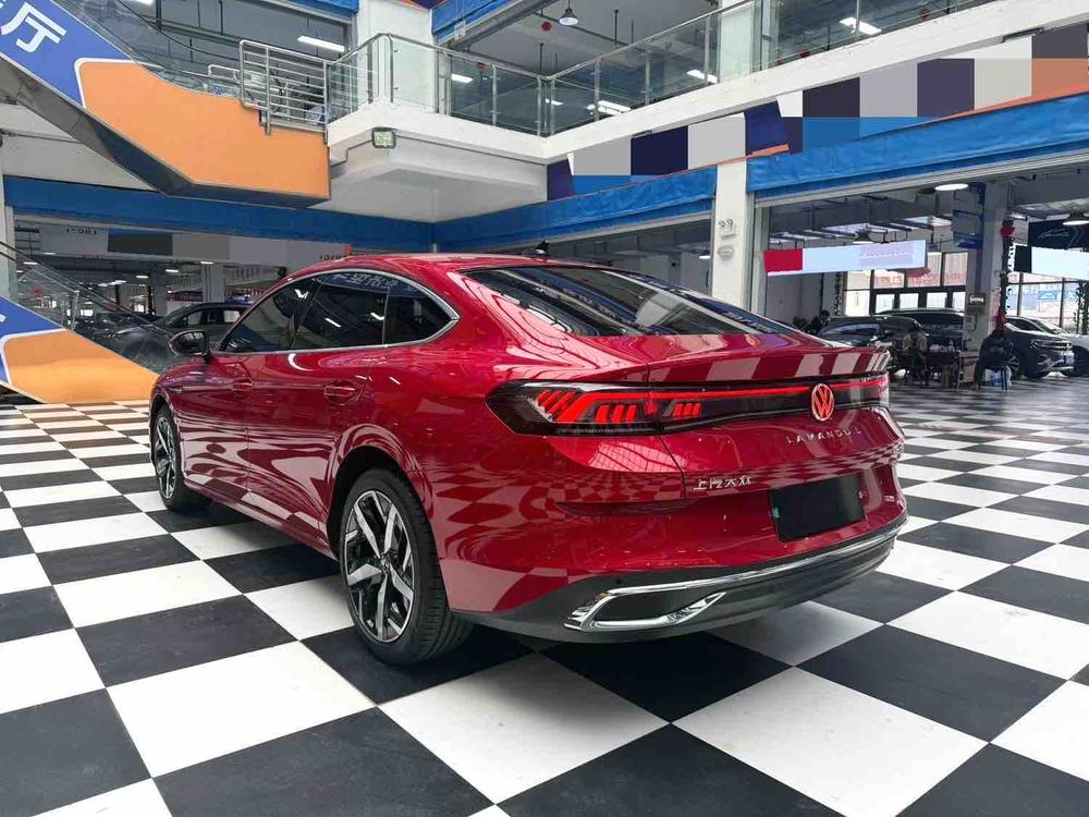 Volkswagen Lamando
