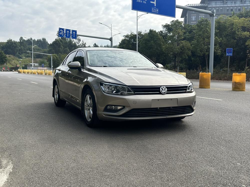 Volkswagen Lamando