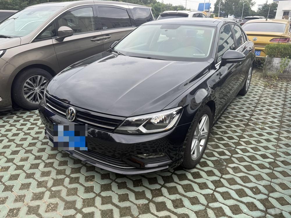 Volkswagen Lamando