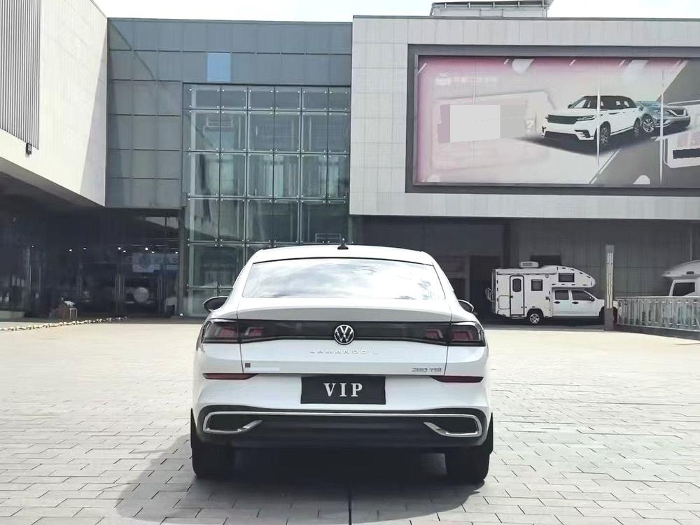 Volkswagen Lamando