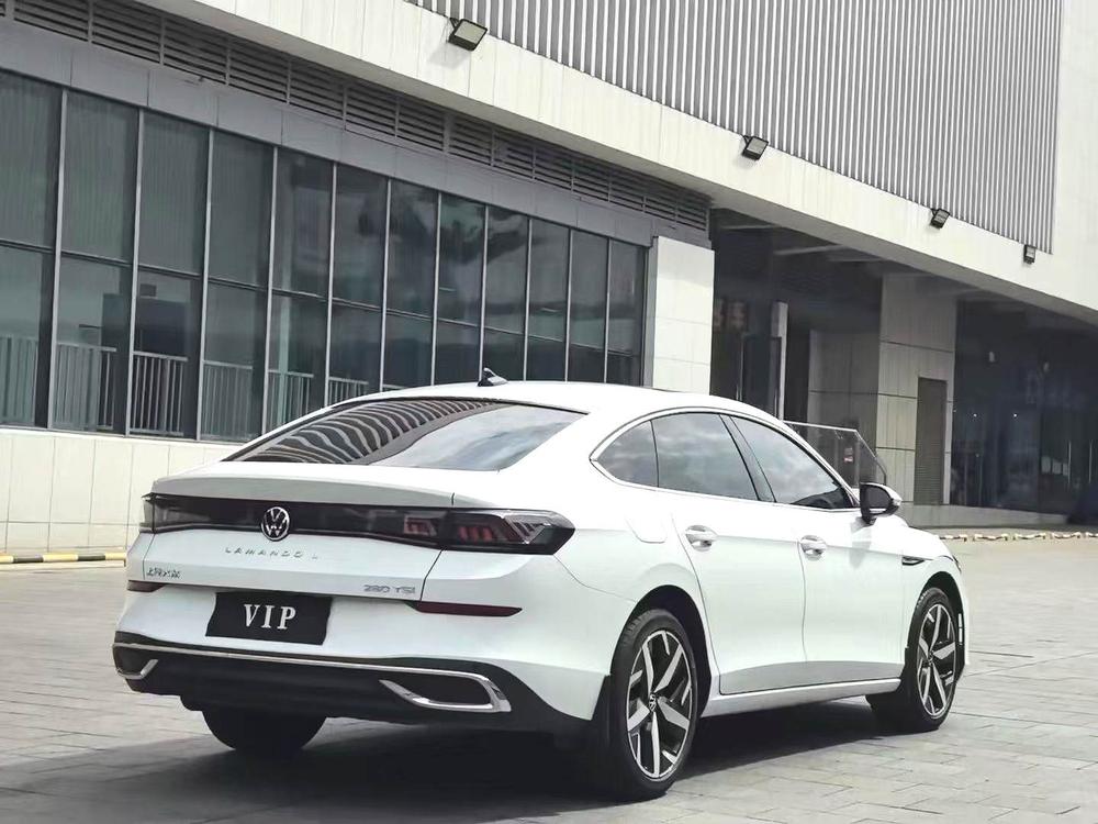 Volkswagen Lamando