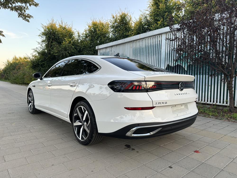 Volkswagen Lamando
