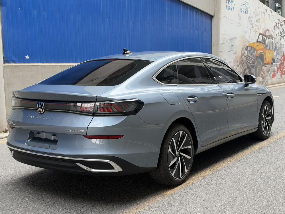 Volkswagen Lamando