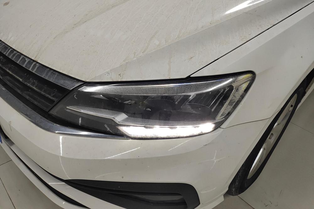 Volkswagen Lamando