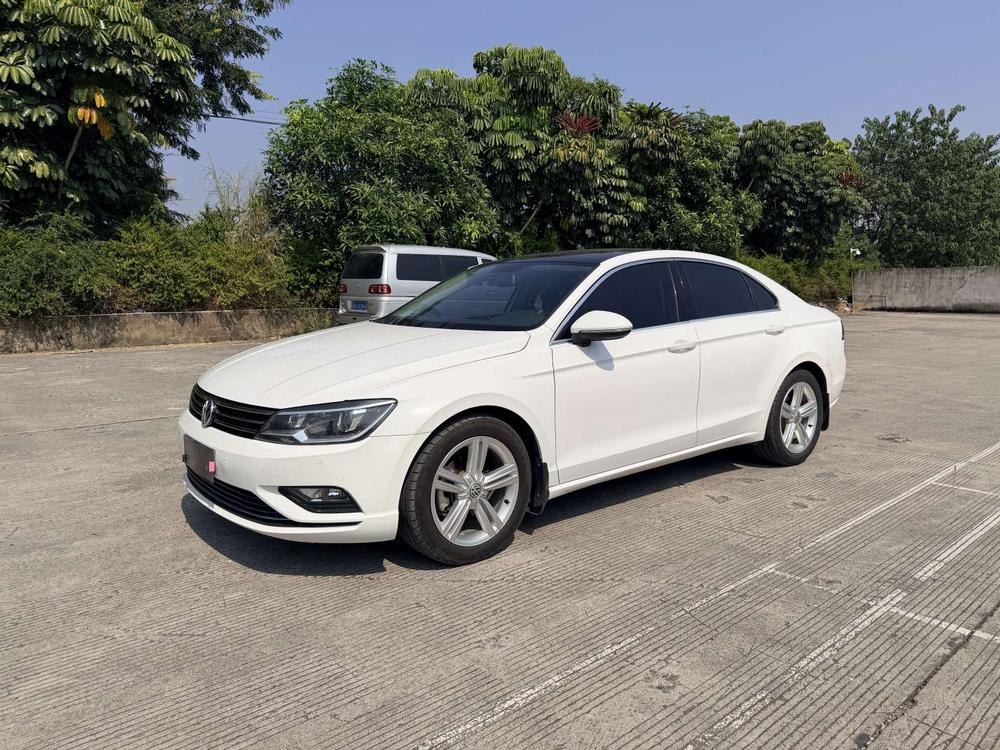 Volkswagen Lamando