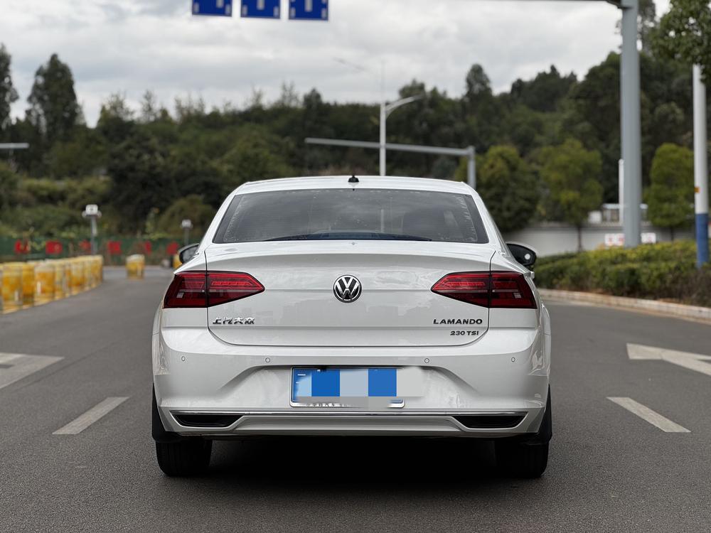 Volkswagen Lamando