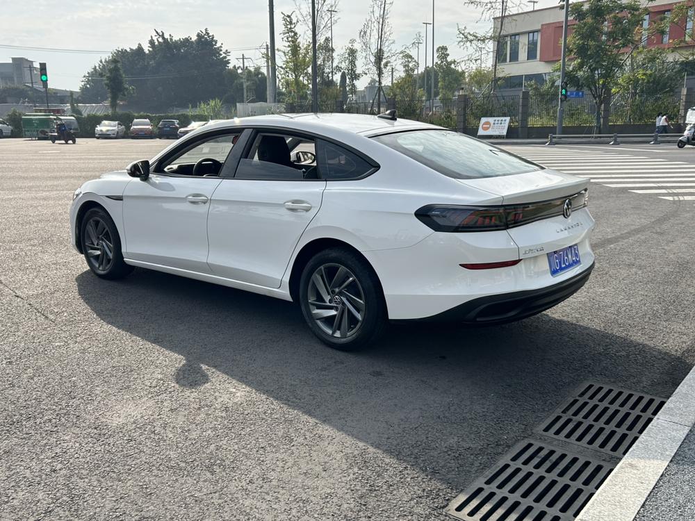 Volkswagen Lamando