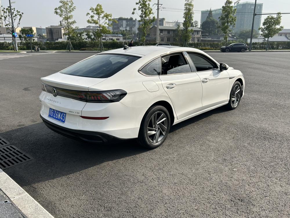 Volkswagen Lamando
