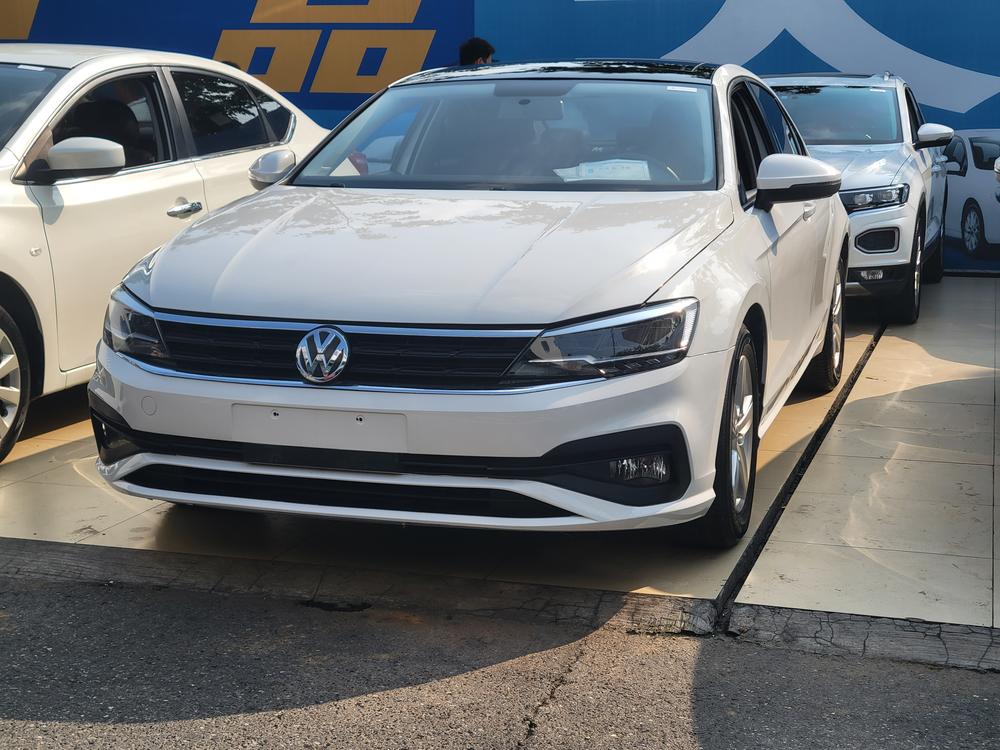 Volkswagen Lamando