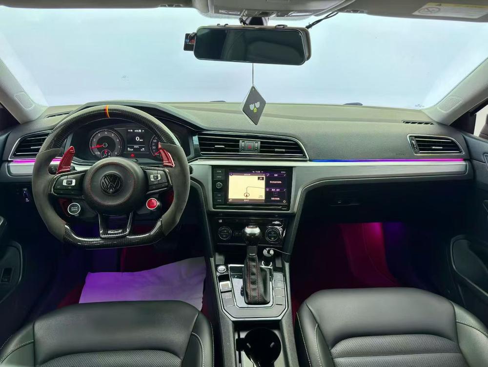 Volkswagen Lamando