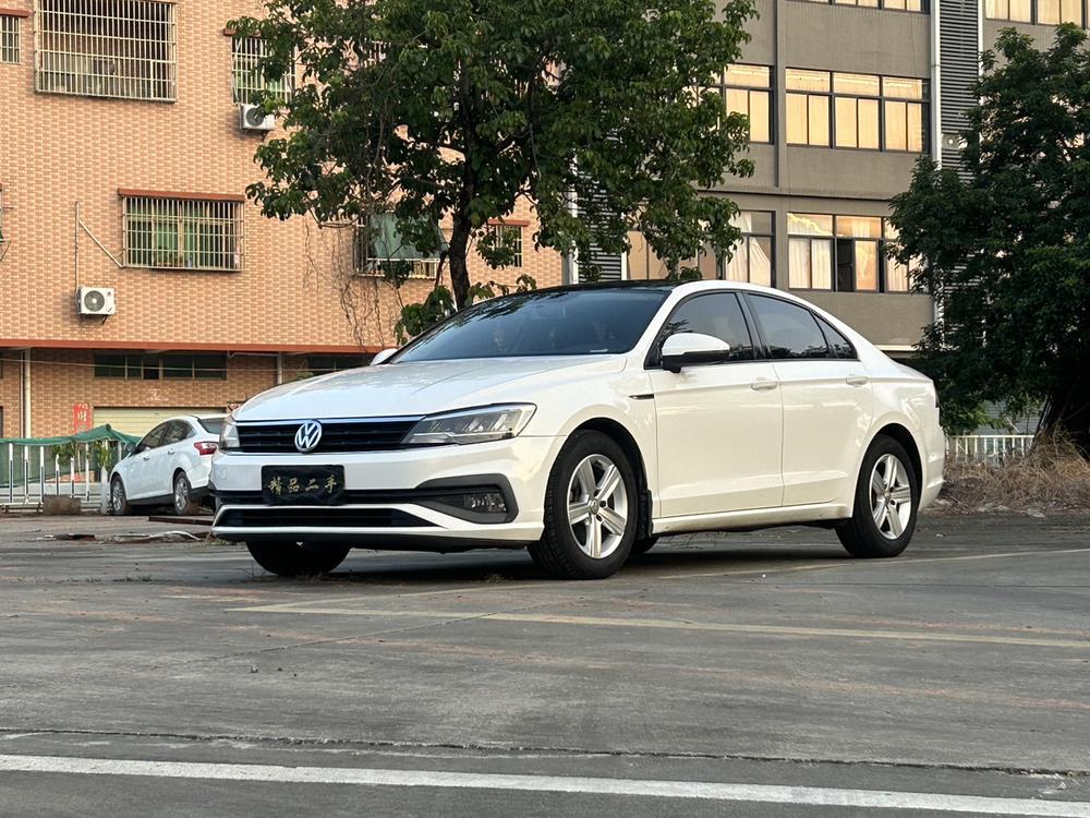 Volkswagen Lamando