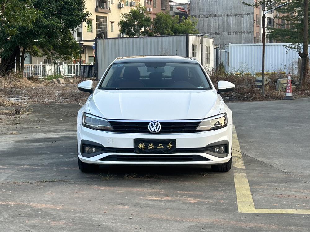 Volkswagen Lamando