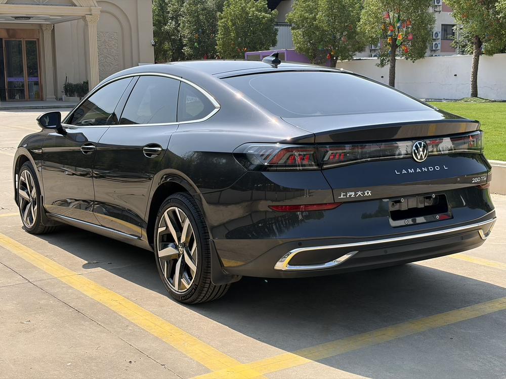 Volkswagen Lamando