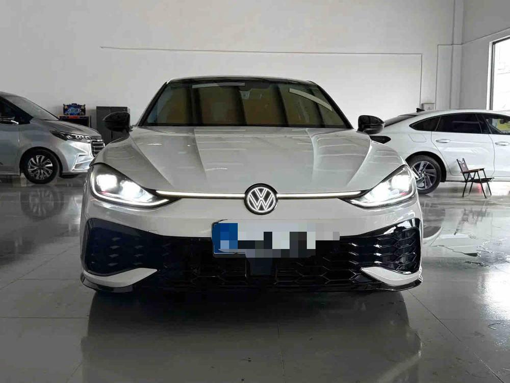 Volkswagen Lamando