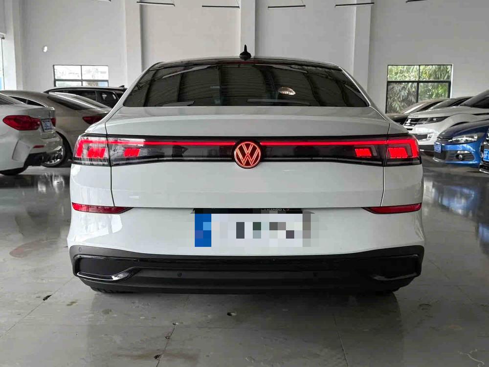 Volkswagen Lamando