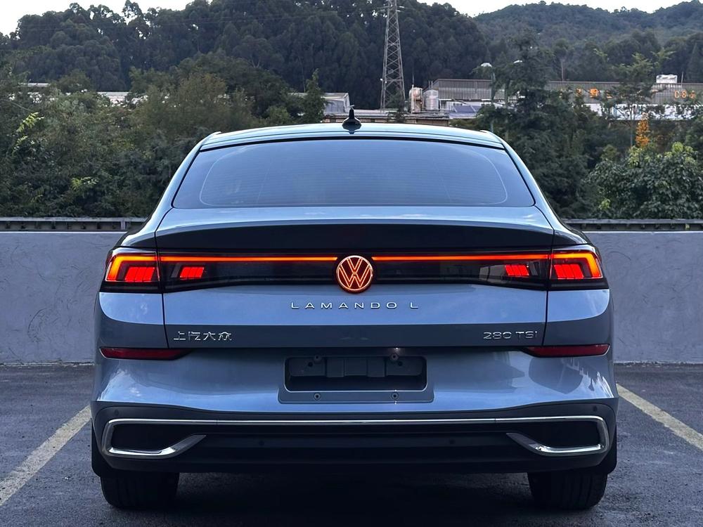 Volkswagen Lamando